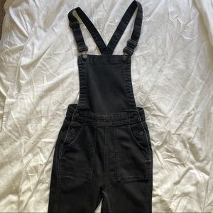 MADEWELL BLACK DENIM OVERALLS XS | skinny & fitted jumpsuit / jeans